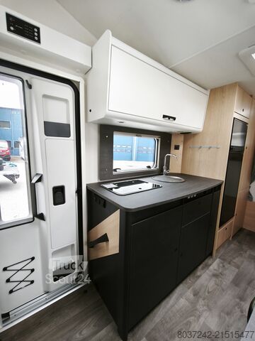 Polintegriran avtodom Sunlight A68