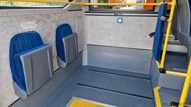 Mestský autobus MERCEDES-BENZ Heckniederflur Sprinter 517 / 4 er Bestuhlung