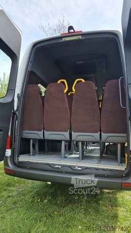 Minibus MERCEDES-BENZ Sprinter Lord Light 22 Sitzer 3 x Lagerfahrzeug