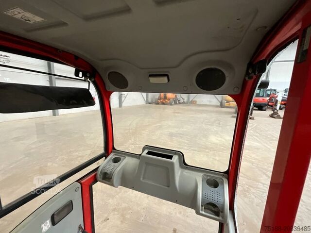Interieur Neuson 2503 / 3003 / 3503 / 3703