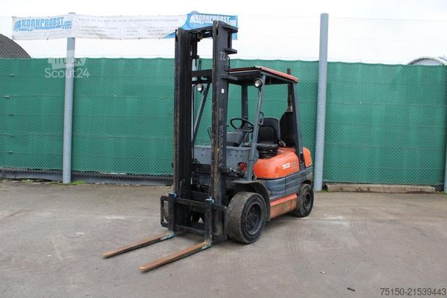 Front loader forklift TOYOTA 62-6FDF30 - 3 to - Nr.: 171