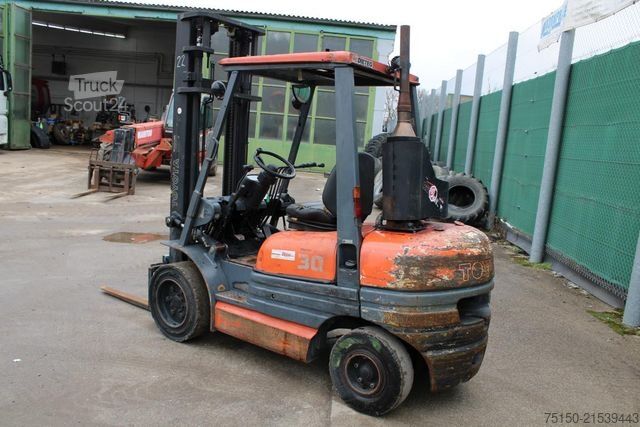 Front loader forklift TOYOTA 62-6FDF30 - 3 to - Nr.: 171