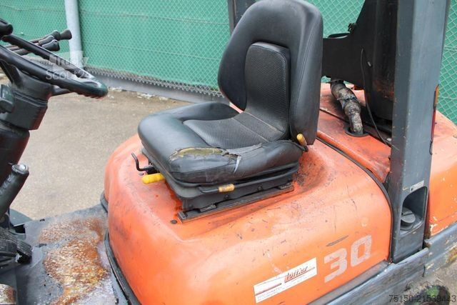 Front loader forklift TOYOTA 62-6FDF30 - 3 to - Nr.: 171