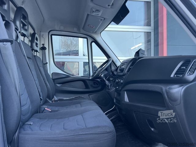 Furgon skrzyniowy IVECO Daily 35S12 3,1m Koffer LBW BÄR Kamera 3-Sitz