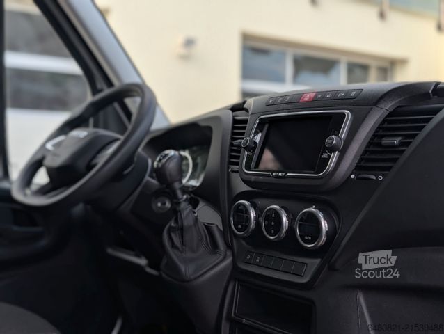 Furgon z wysokim dachem IVECO DAILY 35S18V L4H2 *XXXL* *TOP ZUSTAND* *176 PS!*