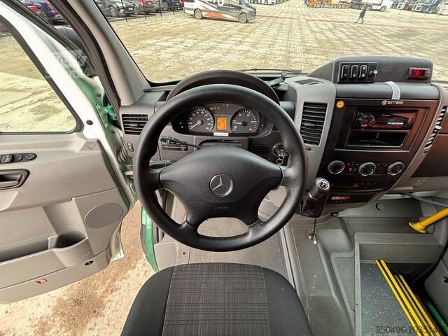 Kleinbus Mercedes-Benz Sprinter 516 CDI  19 + 1 SEATS / AC