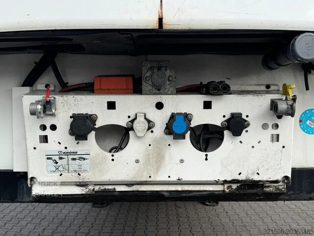 Gekoeld/bevroren transport Krone Thermo King SLXe 300 / OV-Laadklep / Tussenschot