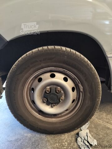 Autorulotă Fiat Ducato Weinsberg Carabus 2023 | Boîte manuelle | Toit relevable