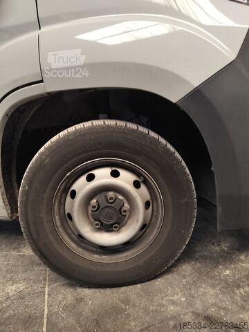 Autorulotă Fiat Ducato Weinsberg Carabus 2023 | Boîte manuelle | Toit relevable