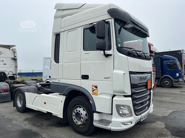 Standart traktör DAF XF 480