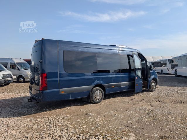 Автобус MERCEDES-BENZ Sprinter 519