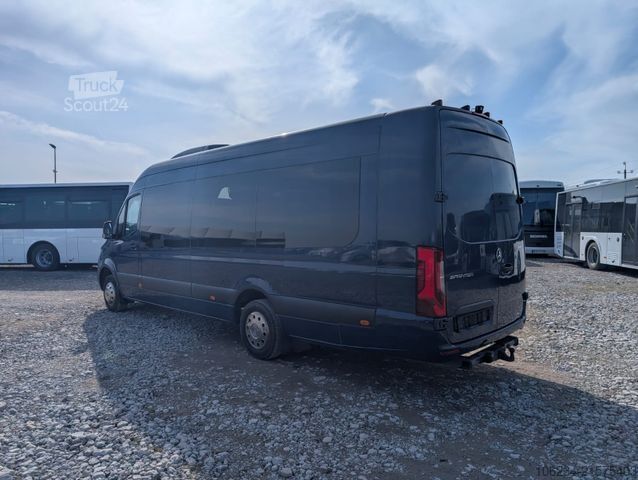 Автобус MERCEDES-BENZ Sprinter 519
