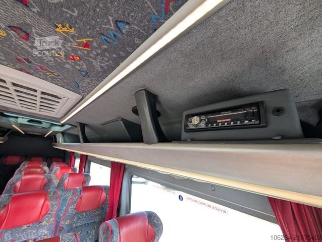 Автобус MERCEDES-BENZ Sprinter 519