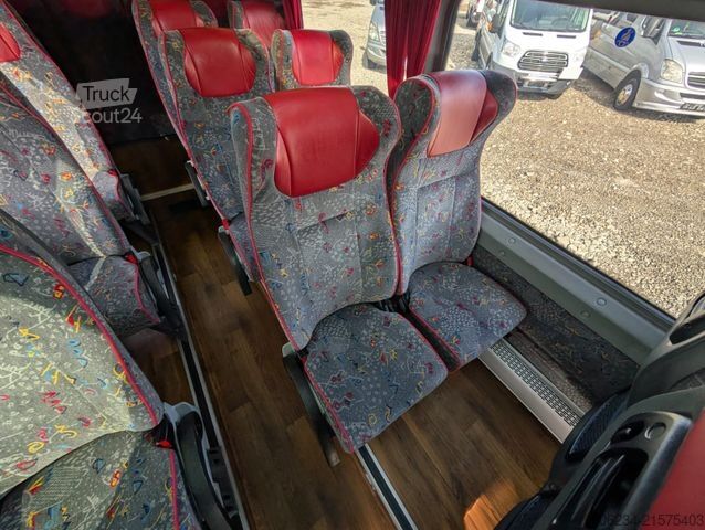 Автобус MERCEDES-BENZ Sprinter 519