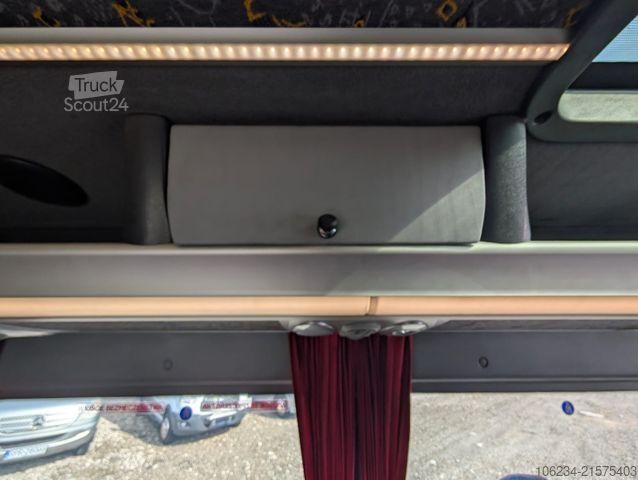 Автобус MERCEDES-BENZ Sprinter 519