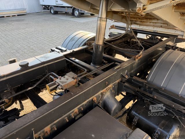 Fourgon benne basculante MAN TGL ller chlüsse.