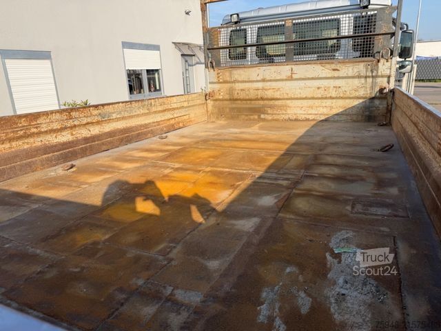 Fourgon benne basculante MAN TGL ller chlüsse.