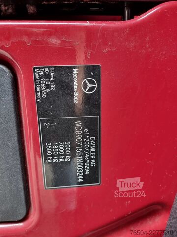 Valigia refrigerata Mercedes-Benz Sprinter 516 CDI/ Eiswagen/ Coldcar/ 4+4/ Airco