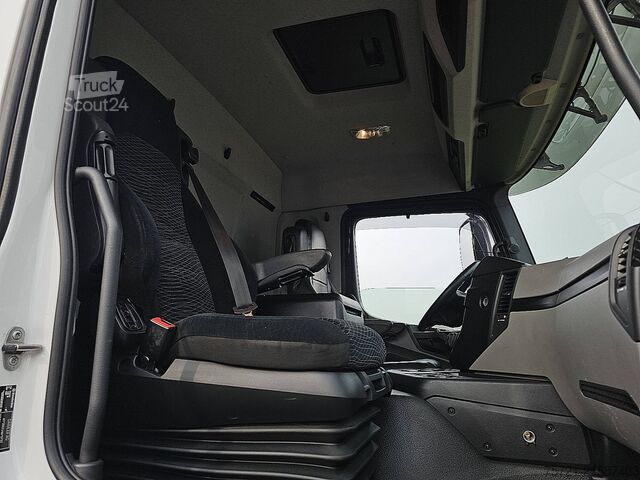 Suitcase MERCEDES-BENZ ANTOS 2540 Getränke,6X2*4