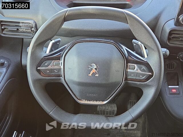 Panel van Peugeot Partner 130pk Automático L1H1 Navegación Aire a...