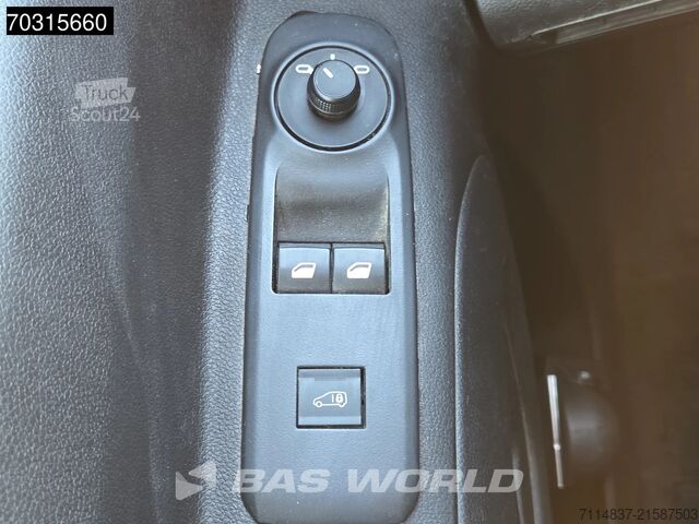 Panel van Peugeot Partner 130pk Automático L1H1 Navegación Aire a...