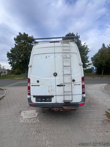 Magas tetős furgon MERCEDES-BENZ Sprinter II Kasten  319 CDI  / 4 Sitze / Maxi