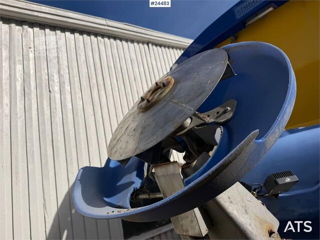 Izkliedētāja vagons  Stratos B90-42 sand spreader – 9 cubic meters