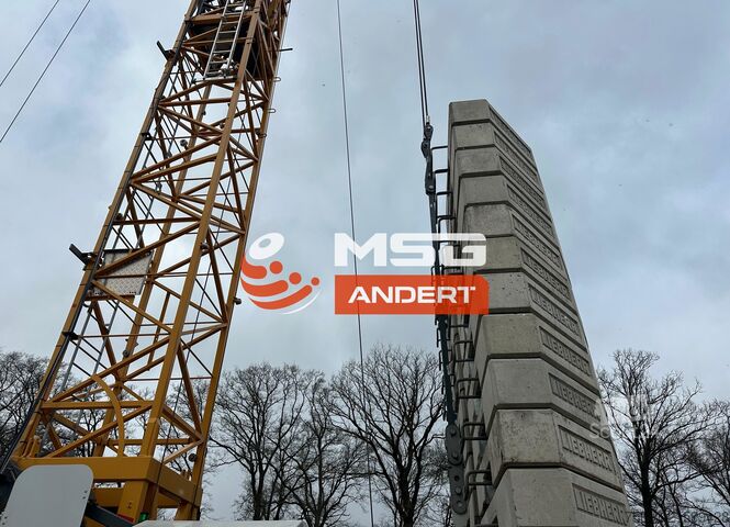 Gru da costruzione, gru a rotazione bassa (gru a torre con rotazione alla base) Liebherr 65 K.1