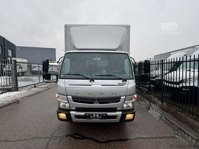 Sandučar FUSO Canter 7C18 Koffer mit Ladebordwand *Klima*