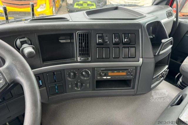 Tipvogn VOLVO FMX-500 8x4 Moser 3S