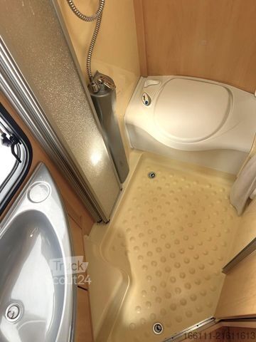 Polintegriran avtodom DETHLEFFS T 5841 - Festbett - Klima -  - AHK -