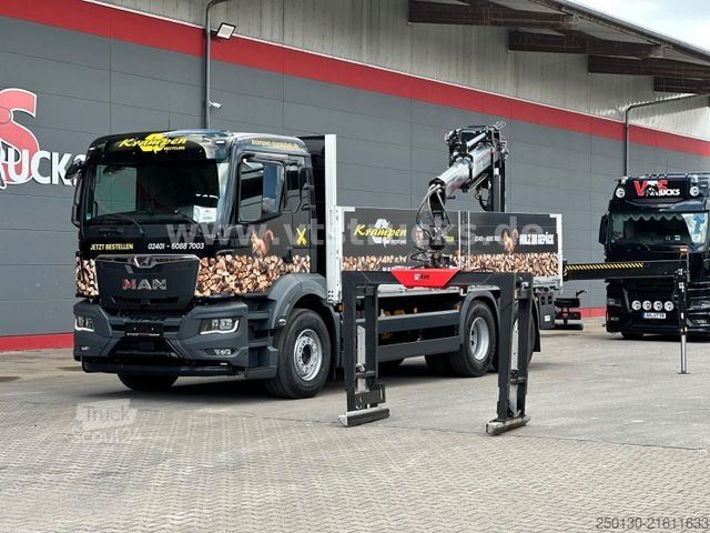 Вантажівка з відкритою платформою MAN TGS 26.470 6x2 HIAB L-HiPro 177K-2 Retarder ADR