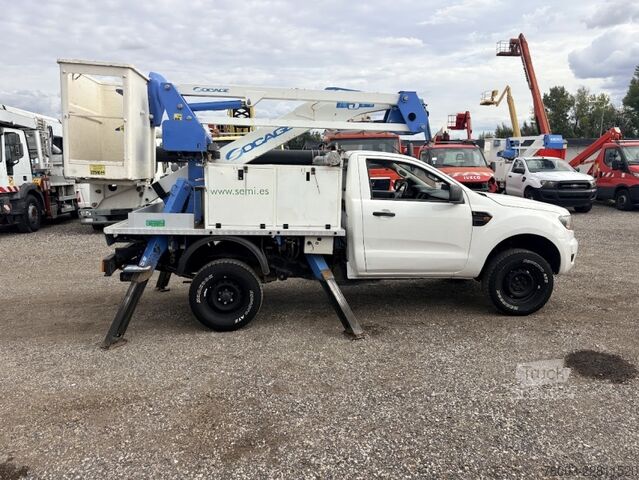 Dobozos furgon Ford Ranger Socage A314 - 4x4, 13,5m, 225kg