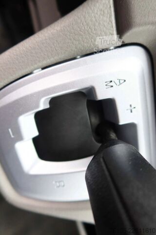 Resväska Mitsubishi Canter 7 C 18 Bak + klep 1000KG Euro 6