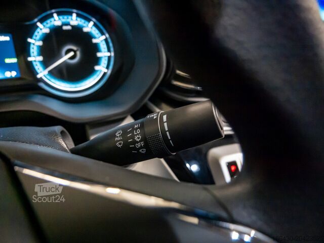 High top van Maxus eDELIVER 9 KA L3H2 72 kWh Abstandstemp. LED K