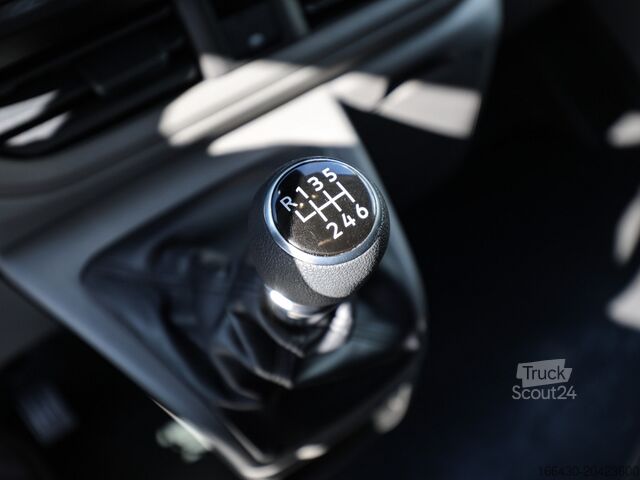 Мікроавтобус VW T7 Transporter Kasten 2,0 l TDI KAMERA SPURH. PD