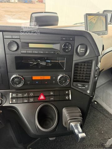 Swap body truck MERCEDES-BENZ 2540 L Actros 6x2  5-Sitzer Fahrschule