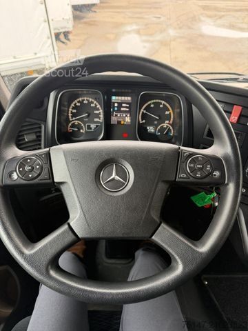 Swap body truck MERCEDES-BENZ 2540 L Actros 6x2  5-Sitzer Fahrschule