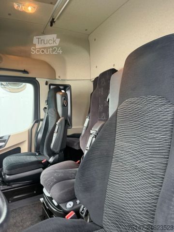 Swap body truck MERCEDES-BENZ 2540 L Actros 6x2  5-Sitzer Fahrschule