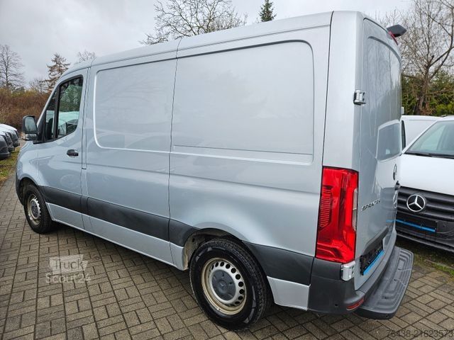 Skåpbil MERCEDES-BENZ Sprinter 311 CDI L1H1|BOTT REGALE|WERKSTATT|230V