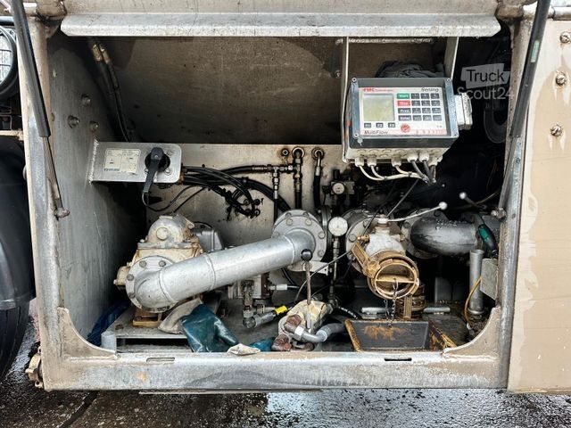 Tankoplegger Esterer Ulrich 5208 Tankauflieger40,3m³ 6 Kammer