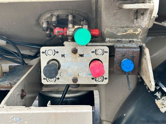 Tankoplegger Esterer Ulrich 5208 Tankauflieger40,3m³ 6 Kammer