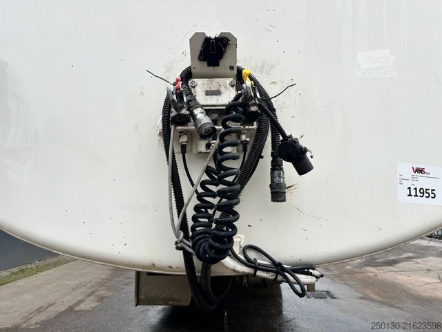 Tankoplegger Esterer Ulrich 5208 Tankauflieger40,3m³ 6 Kammer