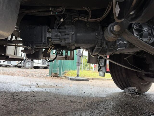 Kranbil Scania G410 8x4 MONTAGEKRAN 34m! EFFER 685/6S-JIB 6S +...