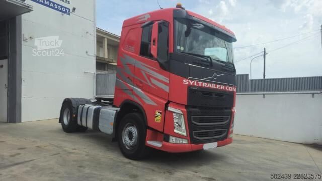 Vakio vetoauto Volvo FH 460