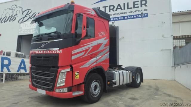 Vakio vetoauto Volvo FH 460