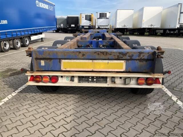 Semiremorcă  EURO 902K 40' chassis ausziehbar