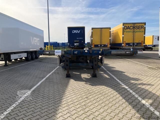 Semiremorcă  EURO 902K 40' chassis ausziehbar