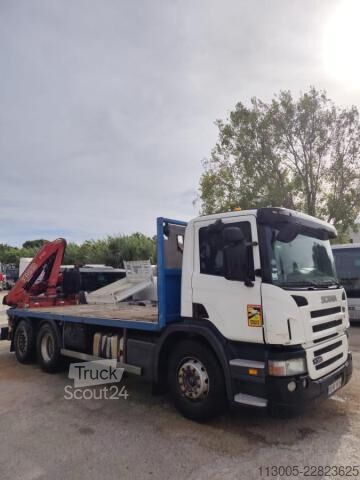Ciężarówka z płaską platformą Scania P 380