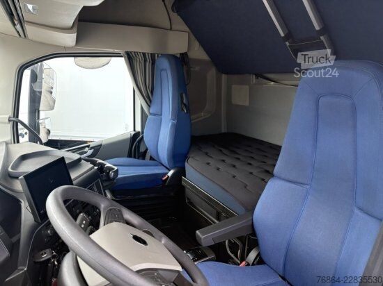 Standardní tahač VOLVO FH 460 EURO 6, I-SHIFT, VEB+